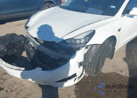 2019 Tesla Model 3 Long Range/Mid Range/Standard Range/Standard Range Plus from USA, damaged, VIN 5YJ3E1EAXKF430791